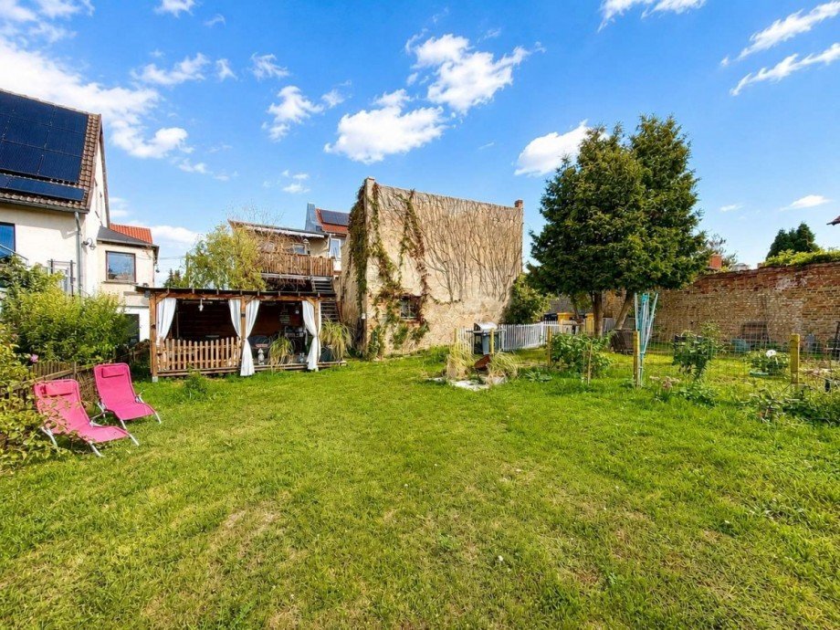 Gartenansicht Zweifamilienhaus Osterwieck