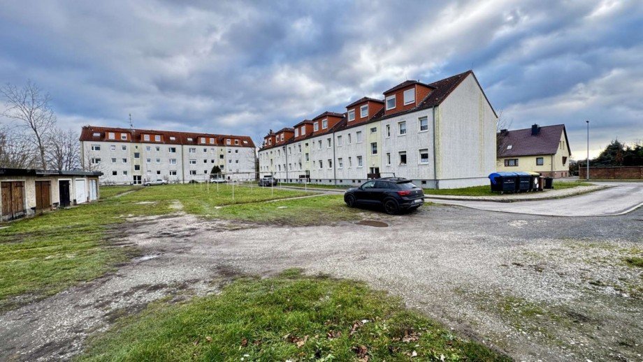 Hofseite Gesamtansicht1 Mehrfamilienhaus Sta�furt