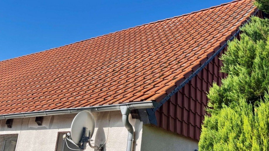 Dacheindeckung Mehrfamilienhaus Schwanebeck