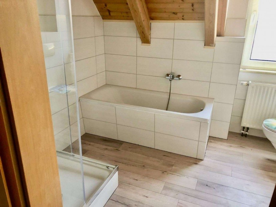 DG3 Wohn- / Gesch�ftshaus Sta�furt