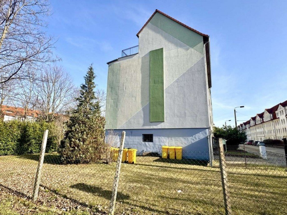 Seitenansicht Mehrfamilienhaus Halberstadt