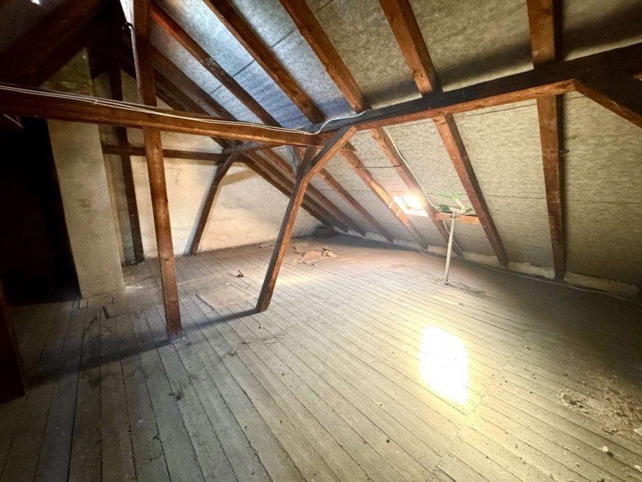 Dachbodenc/ Dachgeschoss Zweifamilienhaus Ballenstedt