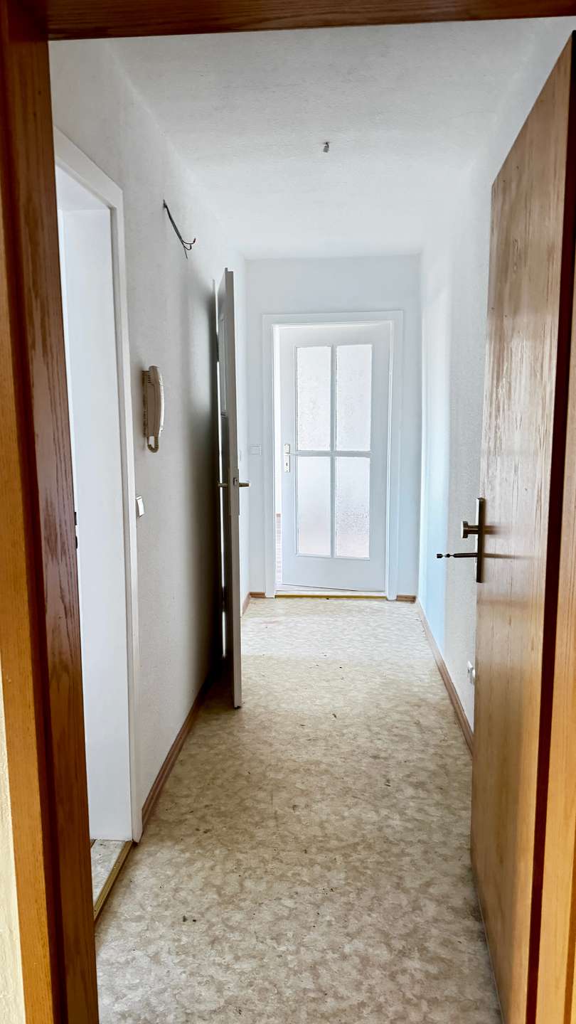 Flur Erdgeschosswohnung Sta�furt