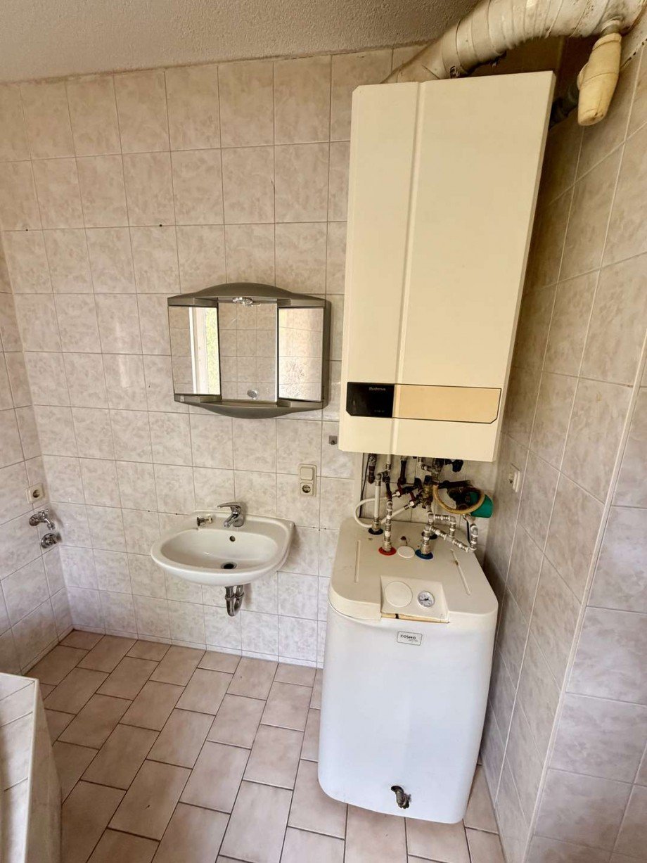 Badezimmer OG Reihenmittelhaus Hettstedt