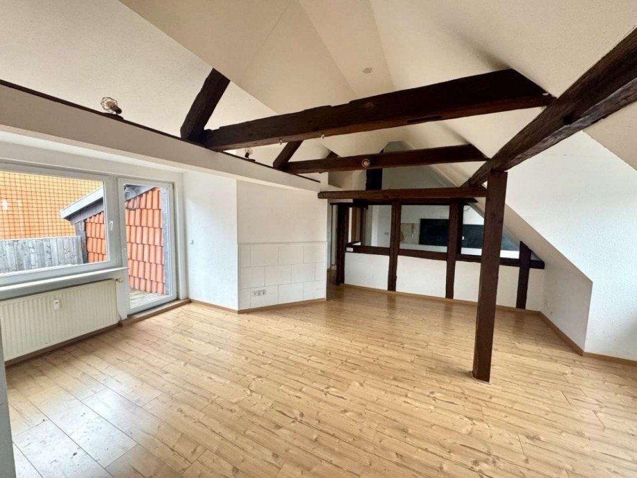 Wohnzimmer Wohneinheit DG Mehrfamilienhaus Wernigerode