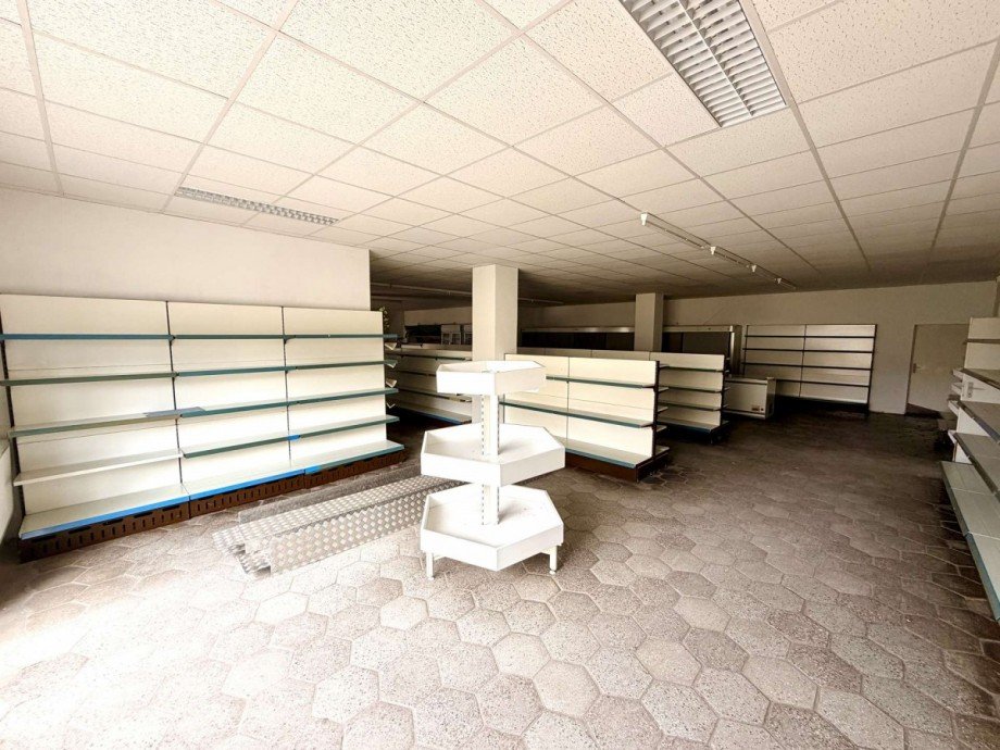 Verkaufsfl�che Einzelhandel B�rdeland