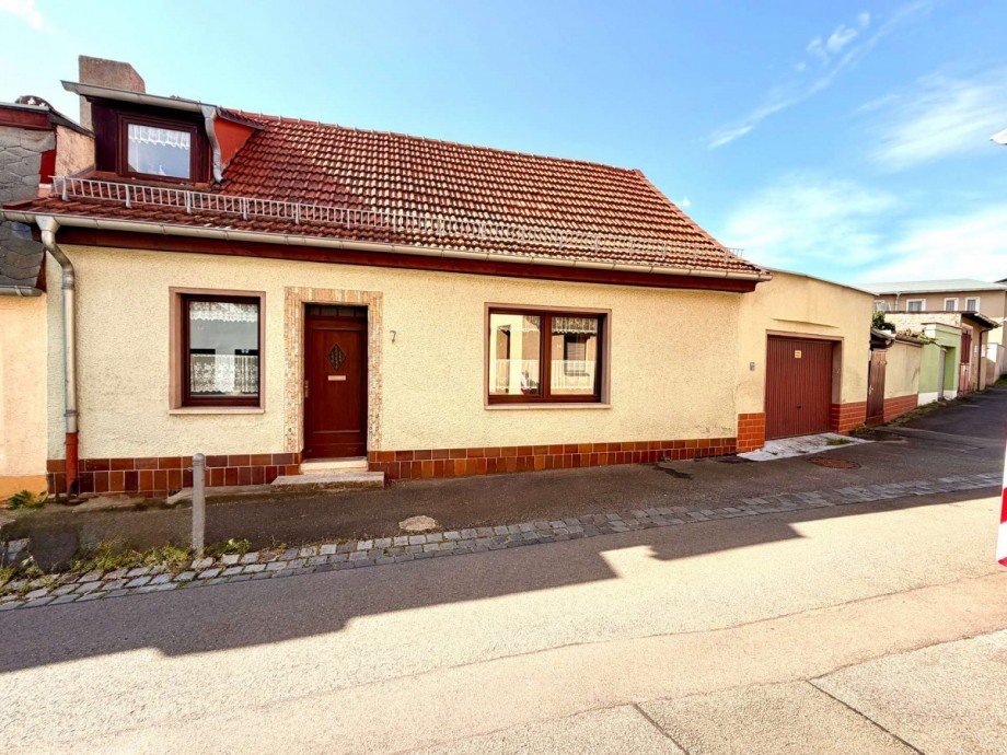 Stra�enansicht Haus Ballenstedt
