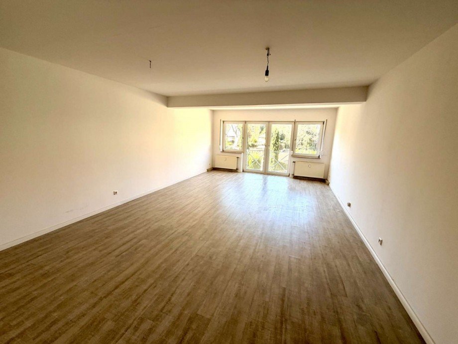 Wohn- / Schlafzimmer Wohnung Ballenstedt