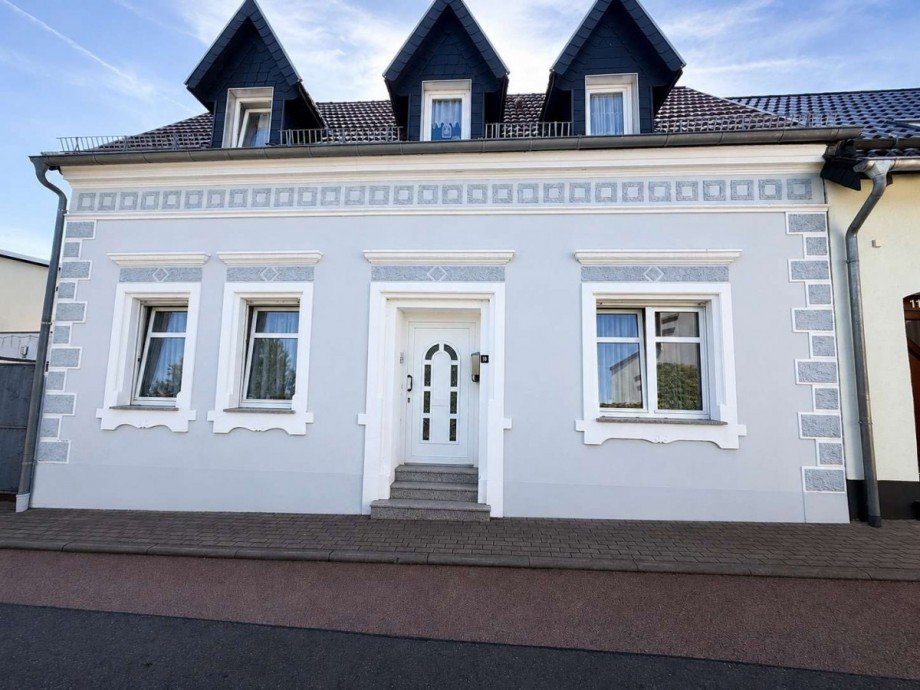 Stra�enansicht Haus Mansfeld