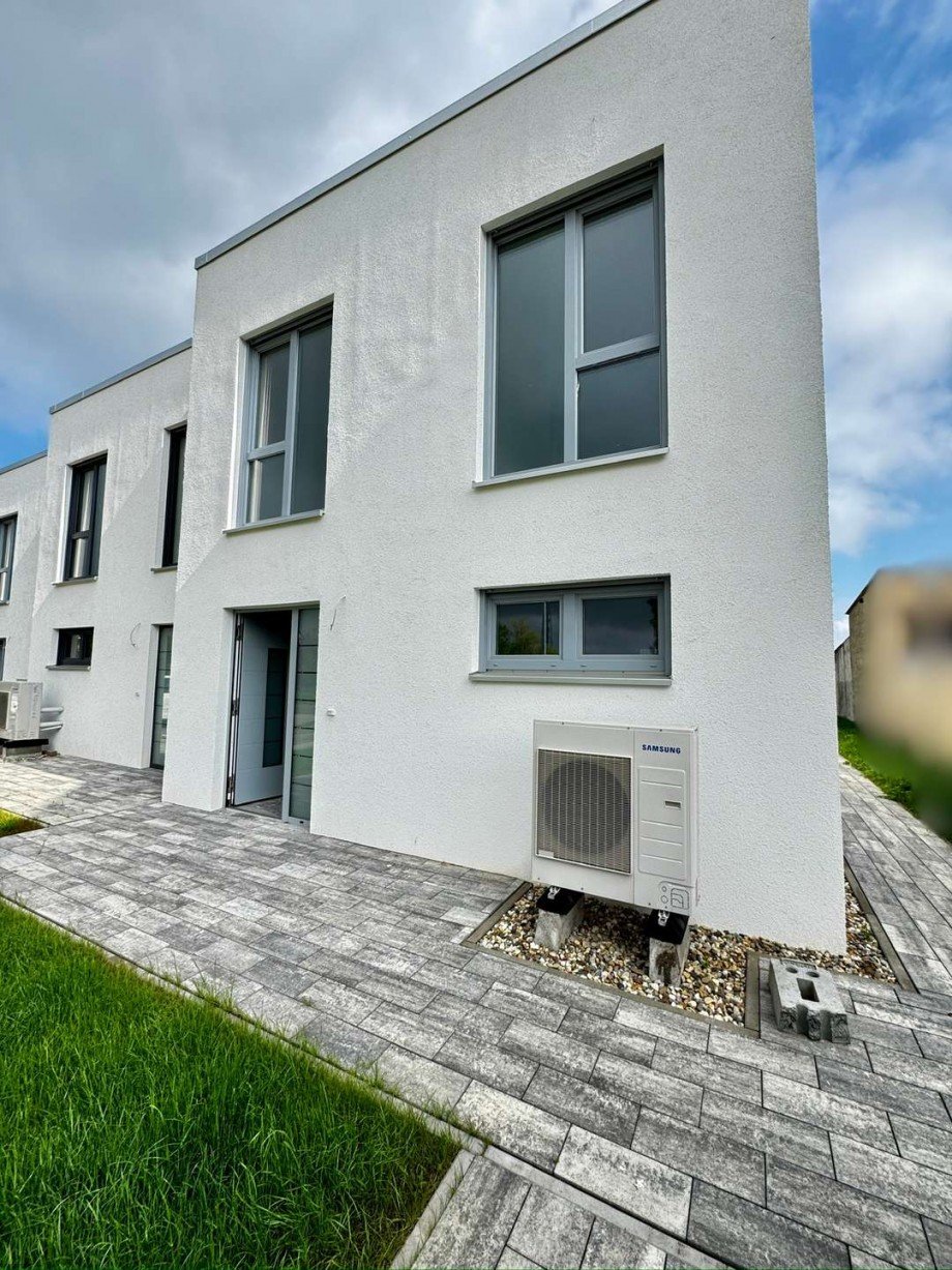 21a Hauseingang Reihenendhaus Biederitz