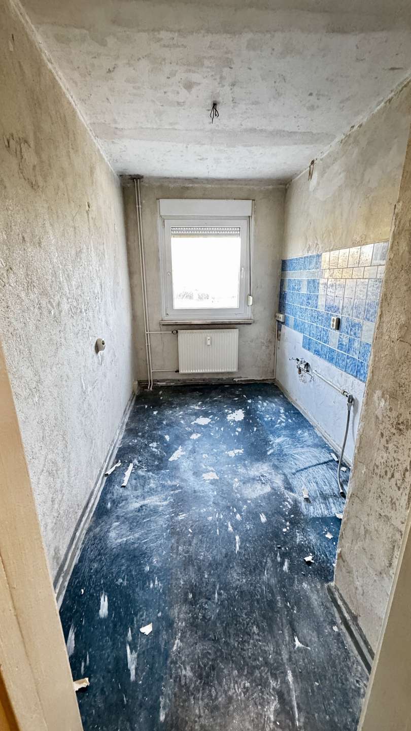 Nr.69 EG li 3-R. umrenoviert Mehrfamilienhaus Sta�furt