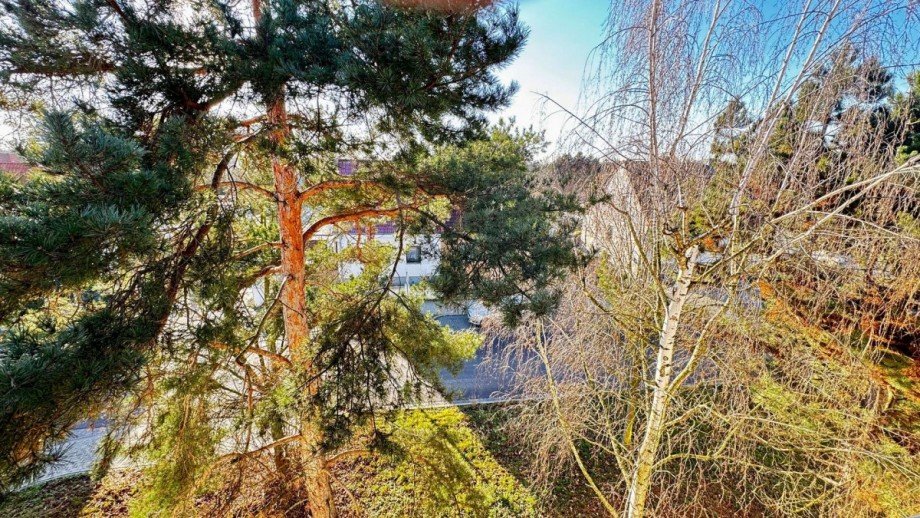 3. Nr69 DG li3 Dachgeschosswohnung Sta�furt