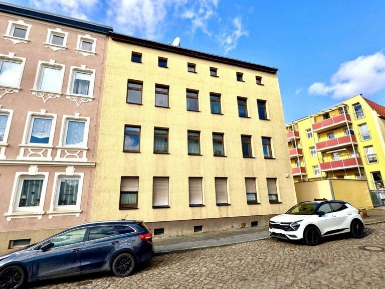Stra�enansicht Magdeburg Mehrfamilienhaus saniert und voll vermietet - attraktives Mehrfamilienhaus in Magdeburg zu verkaufen