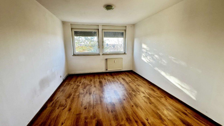 3. Nr69 DG li2 Wohnung Sta�furt