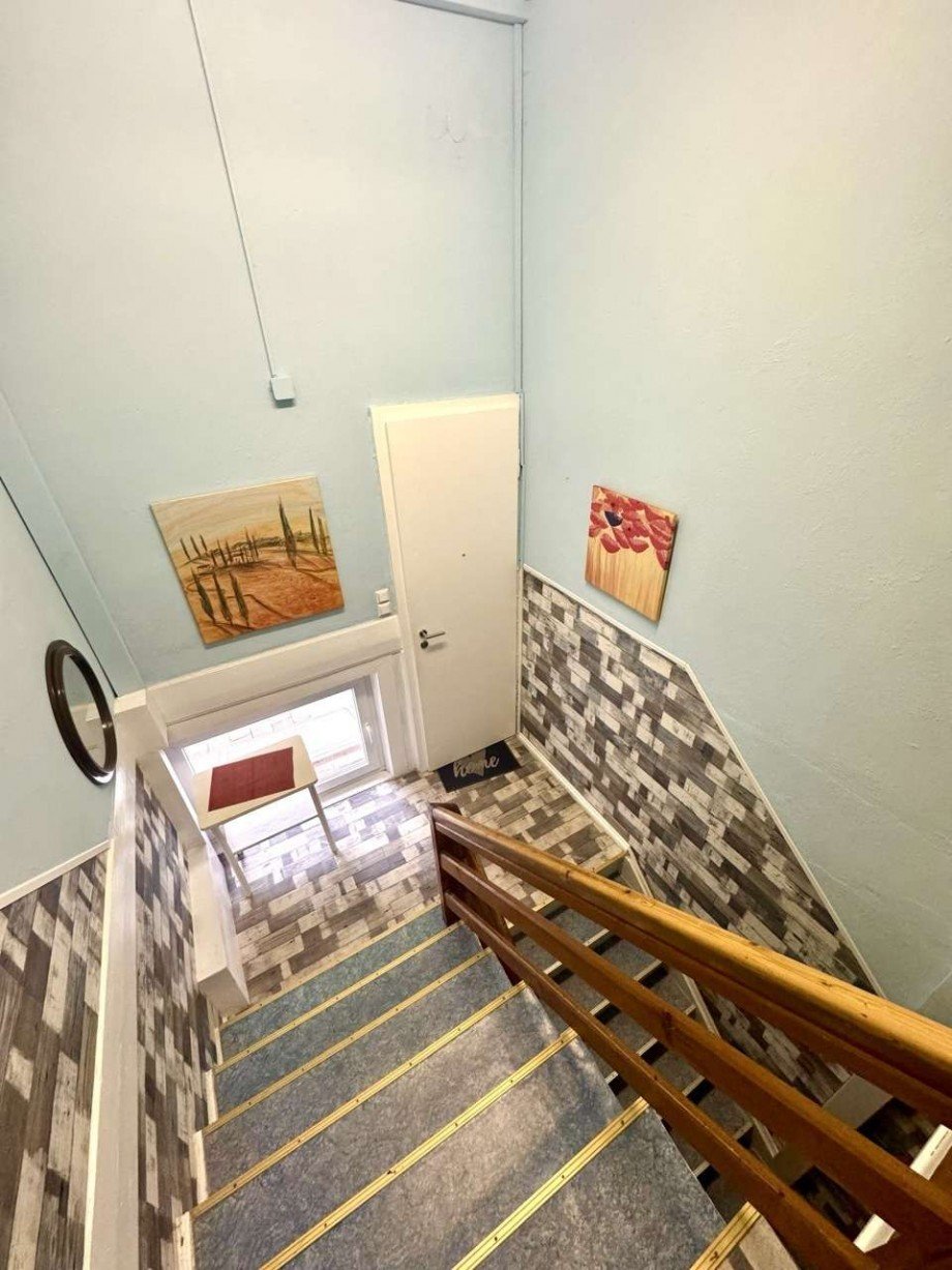 Hausflur Mittelgeschoss Mehrfamilienhaus Wernigerode
