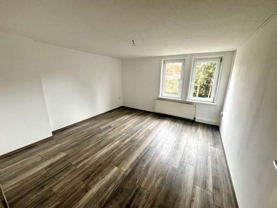 Schlafzimmer 1 Wohneinheit 1. OG Mehrfamilienhaus Wernigerode