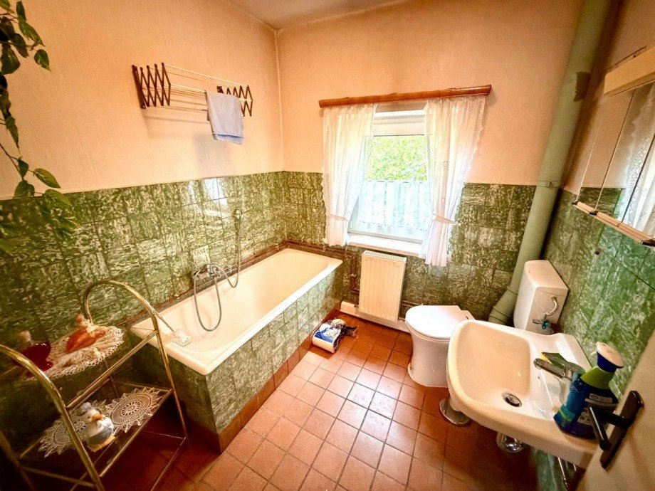Badezimmer OG Einfamilienhaus Ditfurt