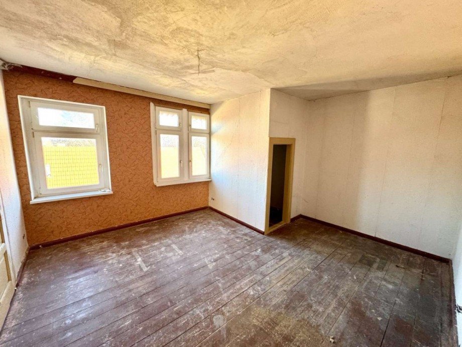 Wohnzimmer WE 1. OG Zweifamilienhaus Ballenstedt