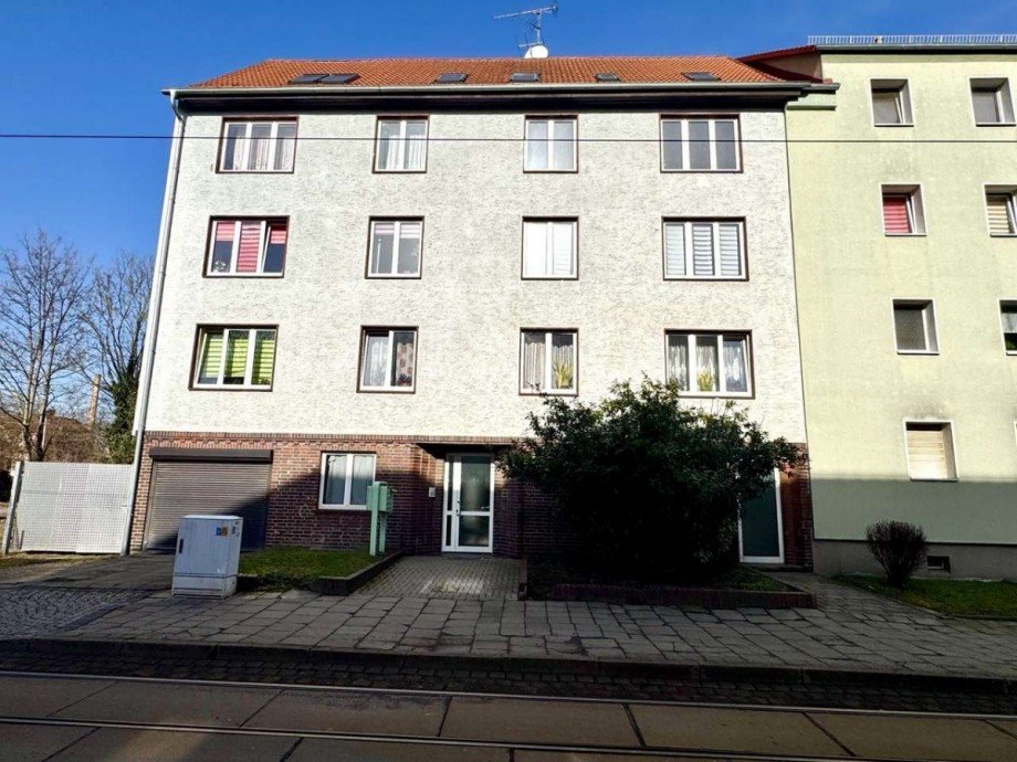 Stra�enansicht Mehrfamilienhaus Halberstadt