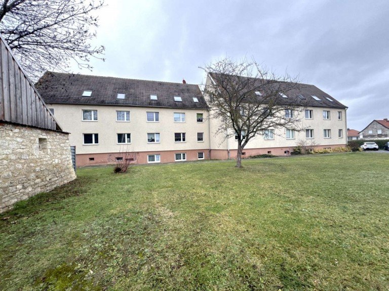 Wedderstedt A3 Wedderstedt - Harz Mehrfamilienhaus 6,58 % IST-Rendite, 998 qm - solide Kapitalanlage in ruhiger Lage Wedderstedt - mit 14 WE