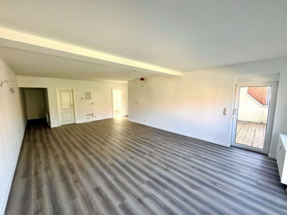 Wohn- / Esszimmer inkl. K�che Dachgeschosswohnung Ballenstedt