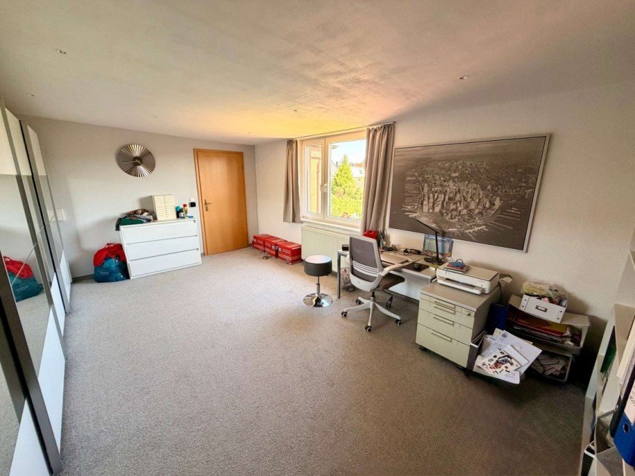 Schlafzimmer/ G�stezimmer OG Einfamilienhaus Ro�lau