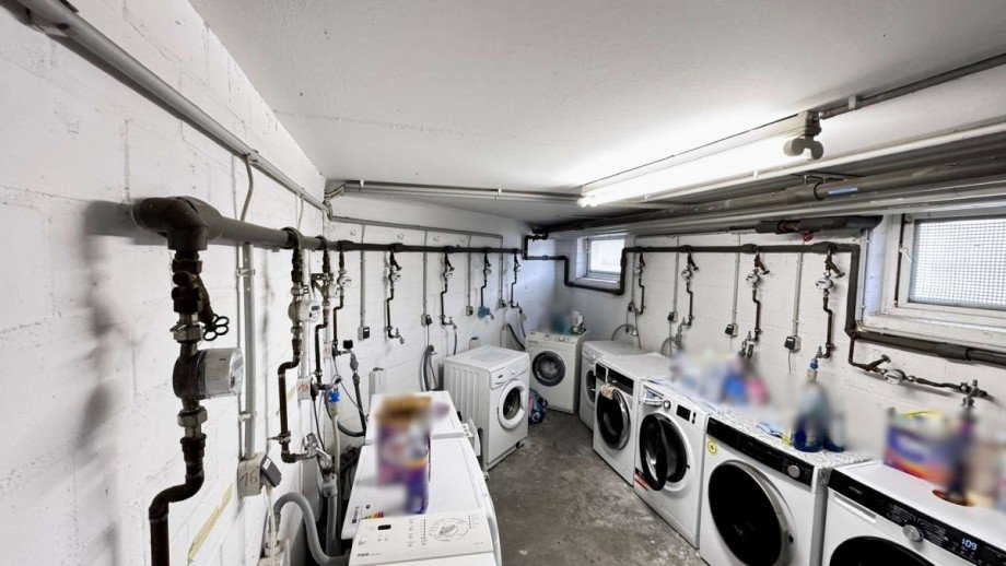 KG Waschmaschinenraum Erdgeschosswohnung B�rdeland