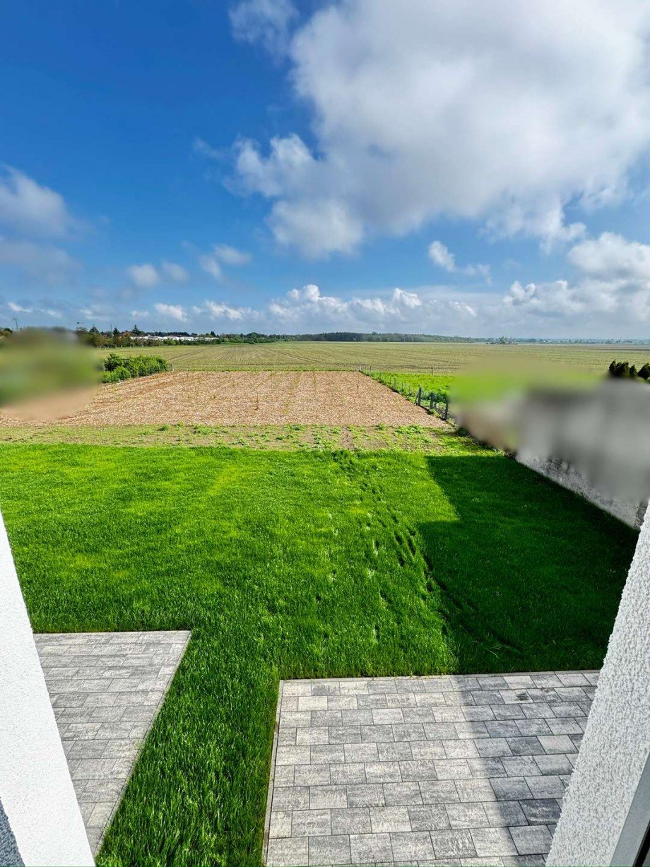 21a OG Blick in den Garten Reihenendhaus Biederitz