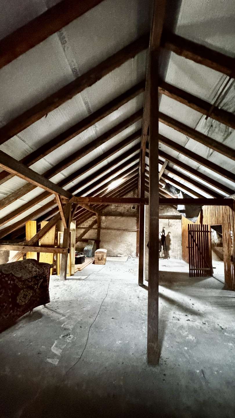 Dachboden Villa Wohn- / Gesch�ftshaus Meisdorf