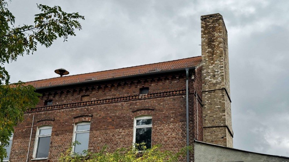 R�ckansicht Villa Mehrfamilienhaus Meisdorf