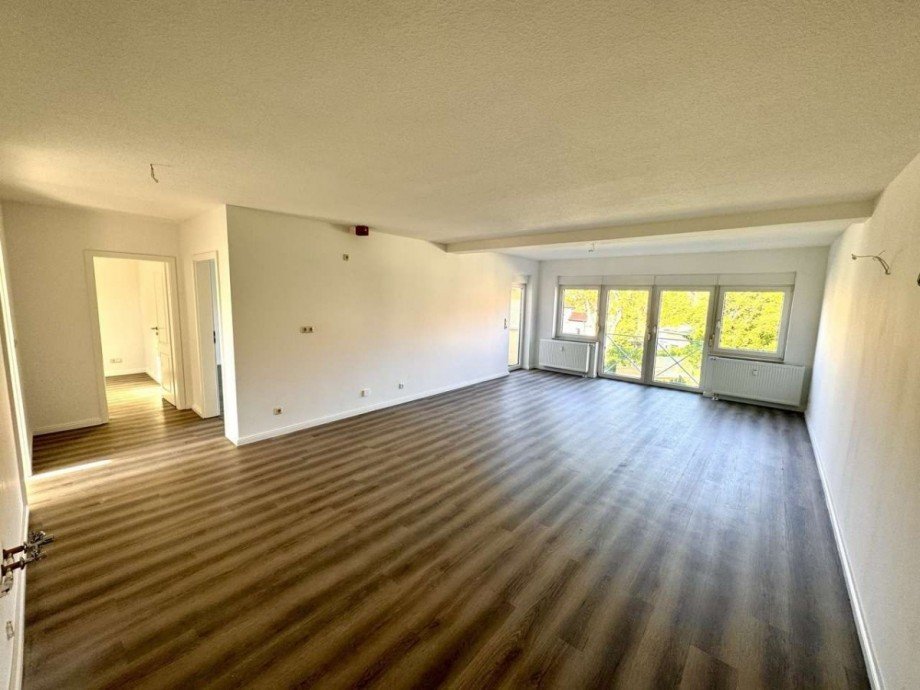 Wohn-/ Esszimmer inkl. K�che Dachgeschosswohnung Ballenstedt