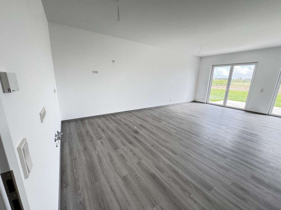 21 EG Wohnkochbereich K�cheninsel Reihenmittelhaus Biederitz