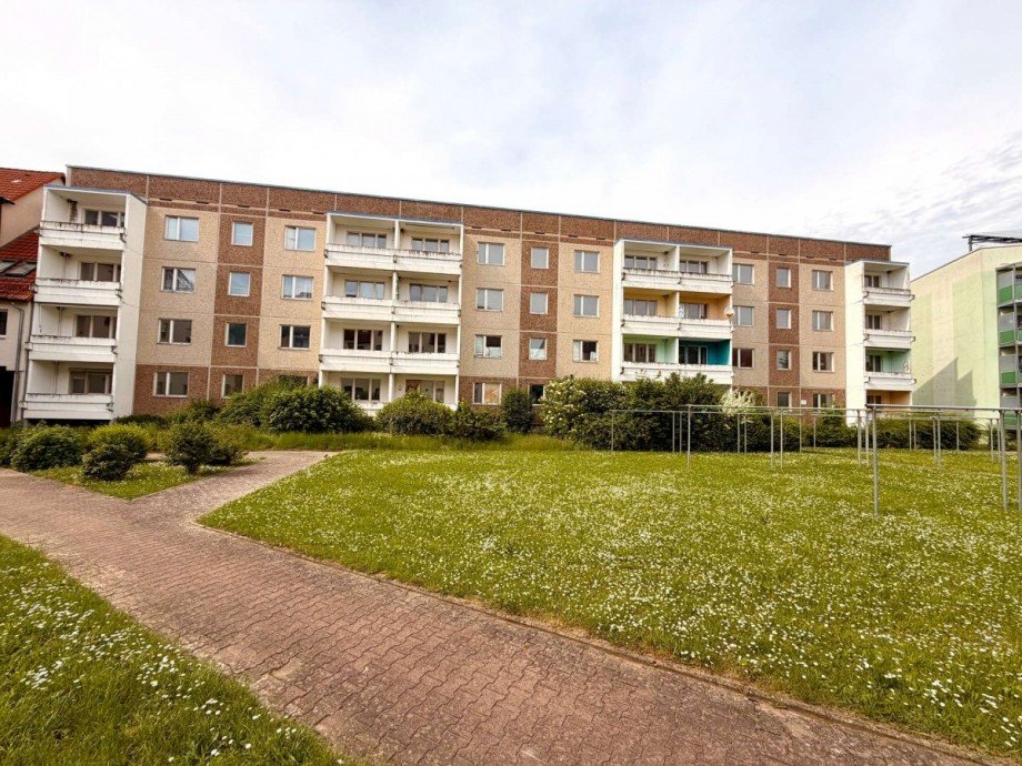 Au�enansicht Mehrfamilienhaus Ballenstedt