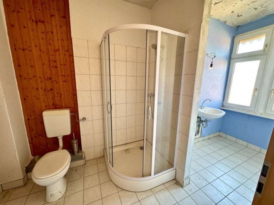 Badezimmer WE 1. OG Zweifamilienhaus Ballenstedt