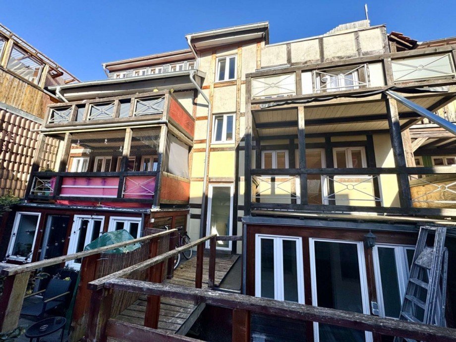 R�ckansicht Mehrfamilienhaus Wernigerode