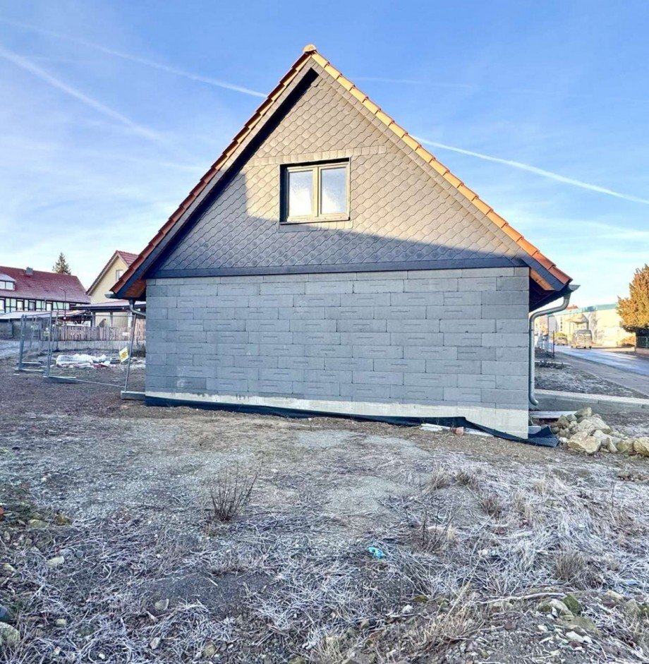 Giebelseite Nebenstra�e Einfamilienhaus Ballenstedt